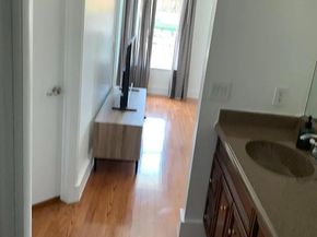 1740 SE 7th Street, Fort Lauderdale FL 33301