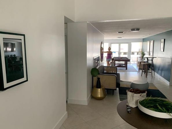 1740 SE 7th Street, Fort Lauderdale FL 33301