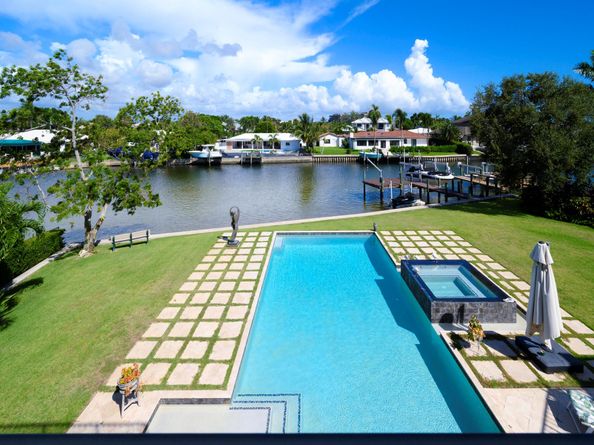 1950 Portage Landing N, North Palm Beach FL 33408