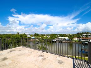 1950 Portage Landing N, North Palm Beach FL 33408