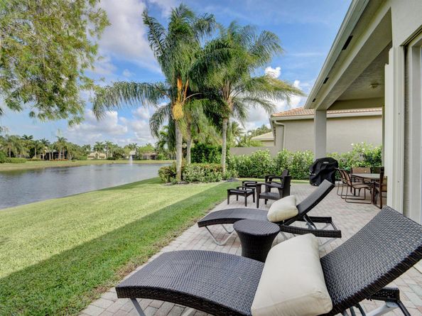 3860 Netherlee Way, Lake Worth FL 33449