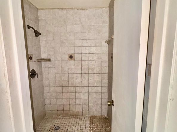 2502 Lakeview Circle, Royal Palm Beach FL 33411