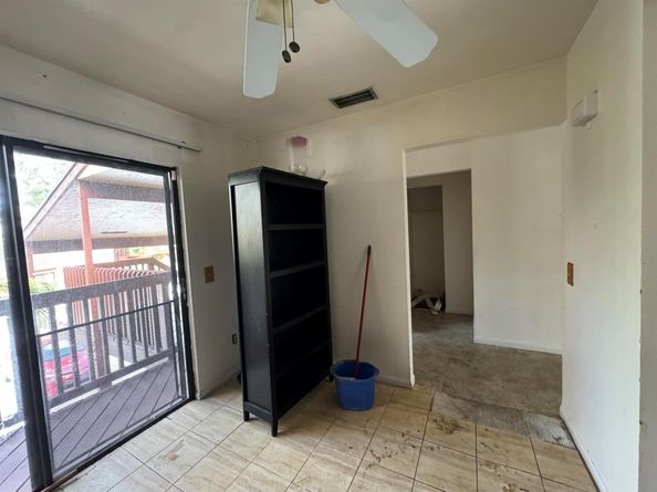 2502 Lakeview Circle, Royal Palm Beach FL 33411
