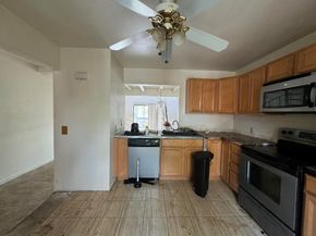 2502 Lakeview Circle, Royal Palm Beach FL 33411