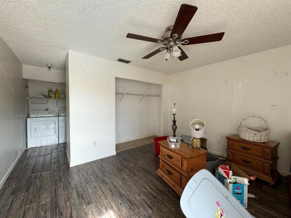 2502 Lakeview Circle, Royal Palm Beach FL 33411