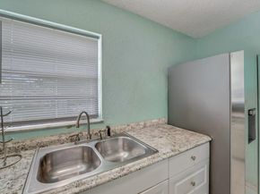 200 Ficus Tree Drive, Lake Worth FL 33462