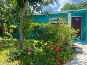 200 Ficus Tree Drive, Lake Worth FL 33462