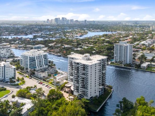 777 Bayshore Dr 705, Fort Lauderdale FL 33304