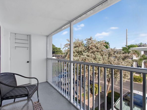 170 Cypress Club Drive 734, Pompano Beach FL 33060