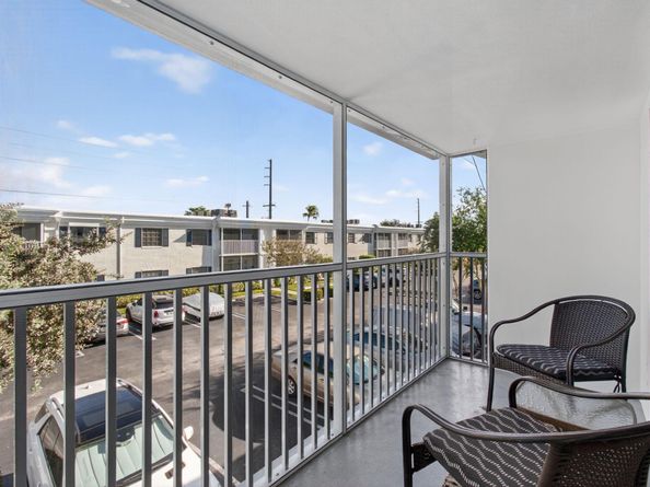 170 Cypress Club Drive 734, Pompano Beach FL 33060