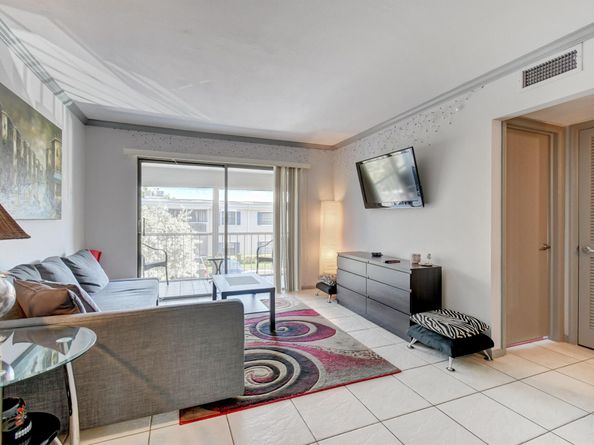 170 Cypress Club Drive 734, Pompano Beach FL 33060