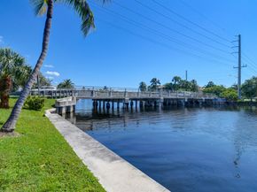 170 Cypress Club Drive 734, Pompano Beach FL 33060