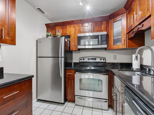 170 Cypress Club Drive 734, Pompano Beach FL 33060