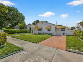 912 38th Street