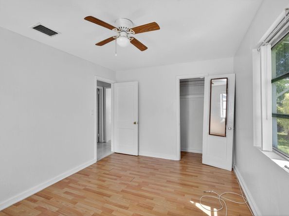 912 38th Street, West Palm Beach FL 33407