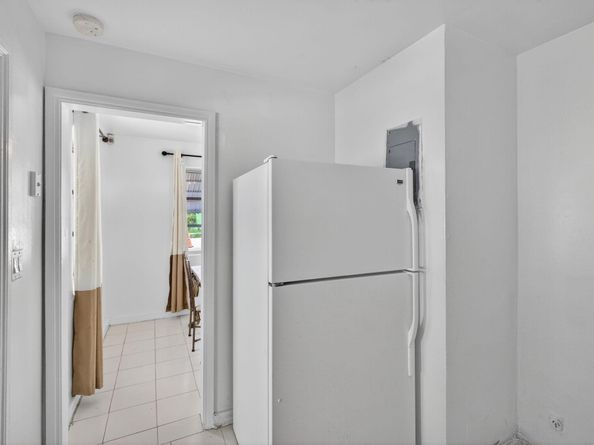 912 38th Street, West Palm Beach FL 33407