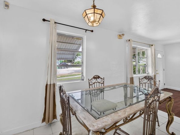 912 38th Street, West Palm Beach FL 33407