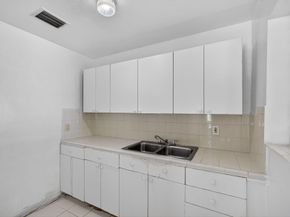 912 38th Street, West Palm Beach FL 33407