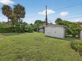 912 38th Street, West Palm Beach FL 33407