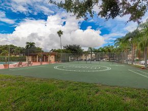 4653 NW 90th Ave 4653, Sunrise FL 33351
