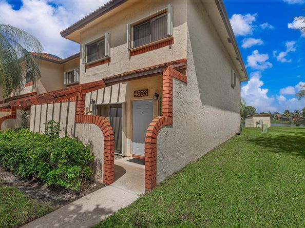 4653 NW 90th Ave 4653, Sunrise FL 33351