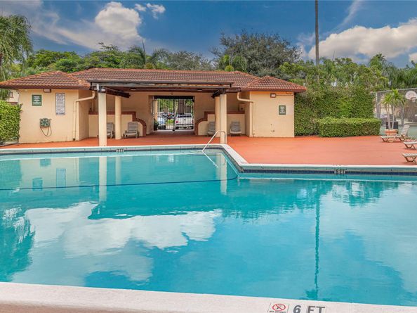 4653 NW 90th Ave 4653, Sunrise FL 33351
