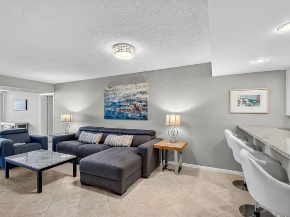 3516 Whitehall Drive 403, West Palm Beach FL 33401