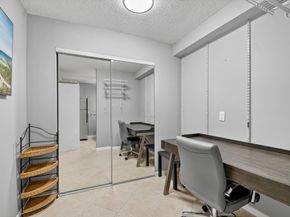 3516 Whitehall Drive 403, West Palm Beach FL 33401