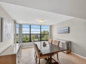 3516 Whitehall Drive 403, West Palm Beach FL 33401