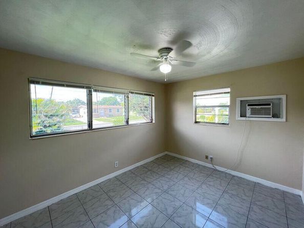 1360 10th Street, West Palm Beach FL 33401