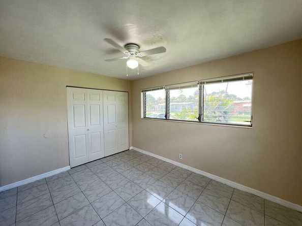 1360 10th Street, West Palm Beach FL 33401