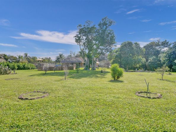 9701 SW 55th Ct, Cooper City FL 33328