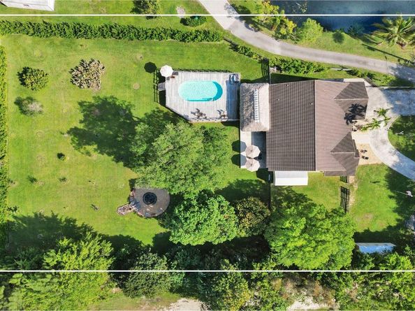 9701 SW 55th Ct, Cooper City FL 33328