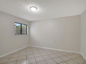 5519 Fairway Park Drive 202, Boynton Beach FL 33437