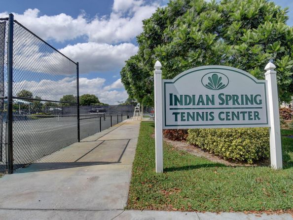 5519 Fairway Park Drive 202, Boynton Beach FL 33437