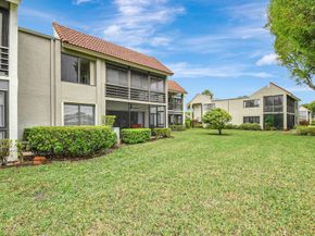 5519 Fairway Park Drive 202, Boynton Beach FL 33437