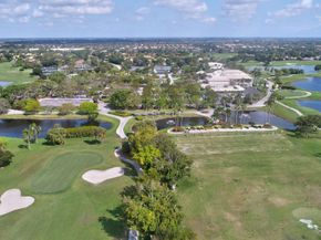 5519 Fairway Park Drive 202, Boynton Beach FL 33437