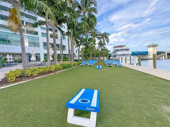 2670 E Sunrise Blvd 1115, Fort Lauderdale FL 33304