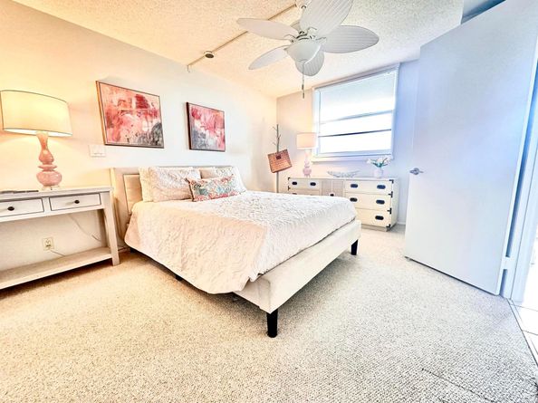 6661 NW 2nd Avenue 402, Boca Raton FL 33487