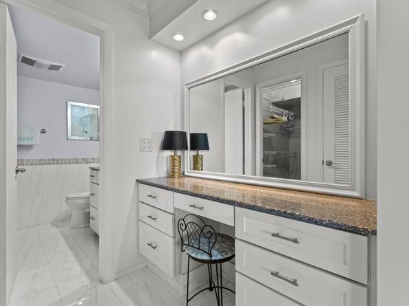 6661 NW 2nd Avenue 402, Boca Raton FL 33487