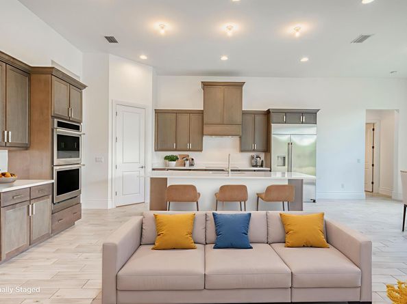 10184 Calabrese Trail, Jupiter FL 33478