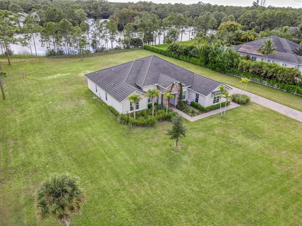 10184 Calabrese Trail, Jupiter FL 33478