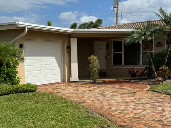 1320 SE 4th Ave, Pompano Beach FL 33060