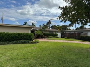 1320 SE 4th Ave, Pompano Beach FL 33060