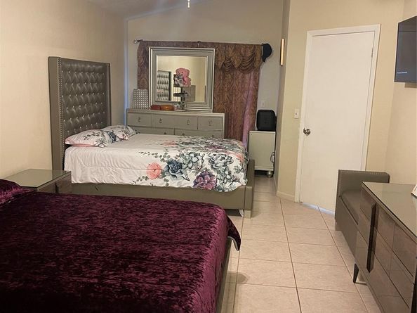 1219 Scioto Rd, North Lauderdale FL 33068