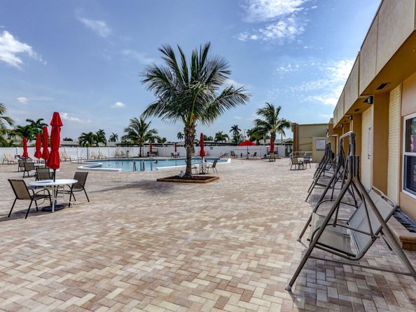 2961 Crosley Drive W A, West Palm Beach FL 33415