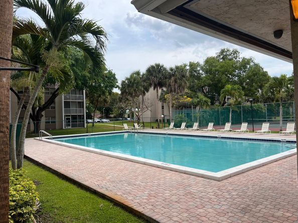 1200 NW 87th Ave 516, Coral Springs FL 33071