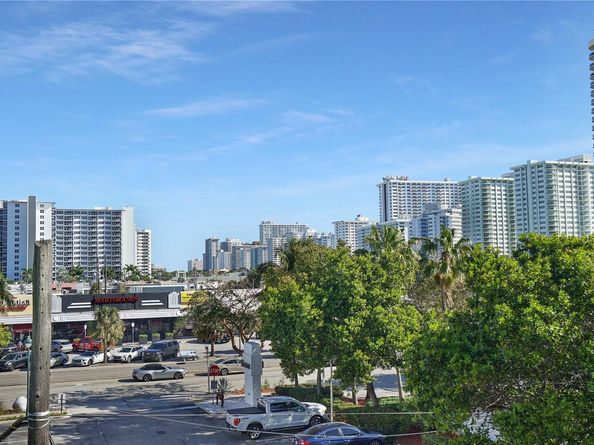 3031 N Ocean Blvd 406, Fort Lauderdale FL 33308