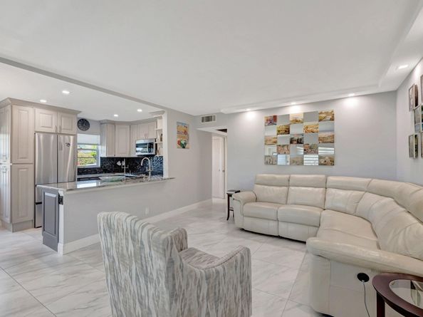 253 Suffolk G, Boca Raton FL 33434