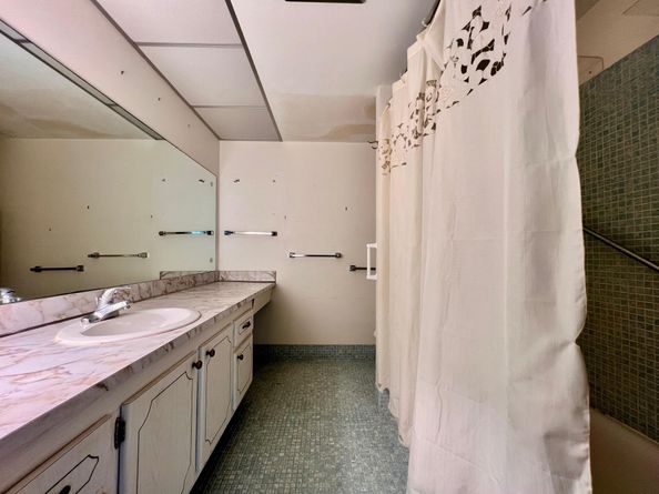 205 Wellington A, West Palm Beach FL 33417